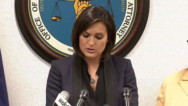 Actress Mariska Hargitay speaks on the rape kit backlog and Joyful Heart's collaborative efforts with Prosecutor Kym Worthy's Office to end the backlog in Detroit.